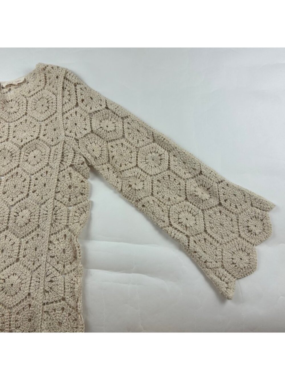 Solitaire Cream Crochet Bell Sleeve Pulloer Sweater XL - Picture 3 of 7